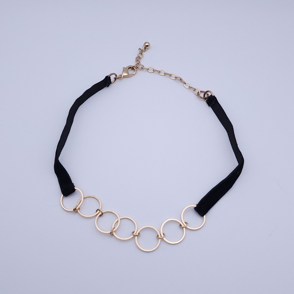 Black Velvet Gold Ring Choker Necklace – Adjustable Lobster Clasp Gothic Glam - Picture 5 of 6